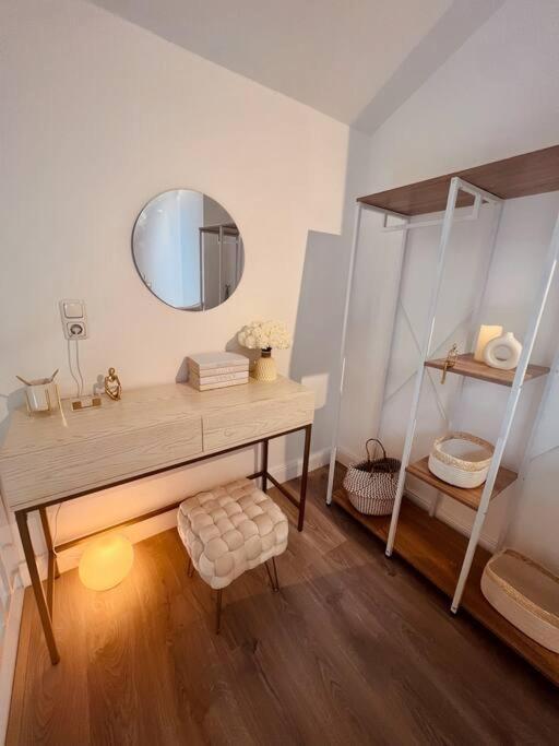 Amalfi Home - Stylish Apartment With Terrace Schönefeld Dış mekan fotoğraf