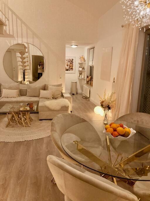 Amalfi Home - Stylish Apartment With Terrace Schönefeld Dış mekan fotoğraf