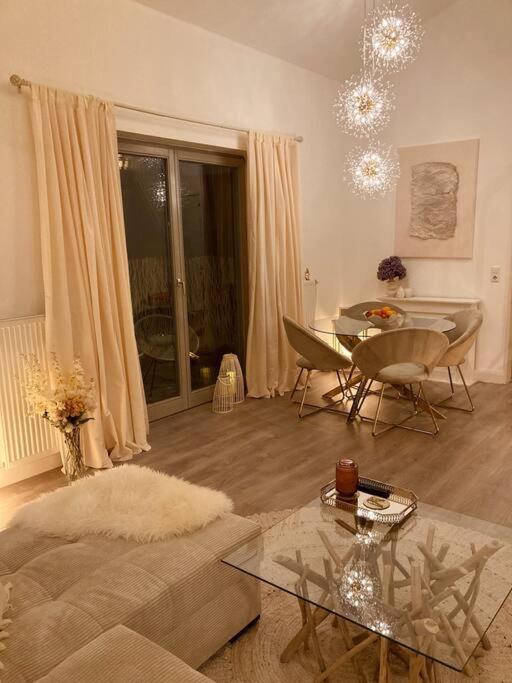 Amalfi Home - Stylish Apartment With Terrace Schönefeld Dış mekan fotoğraf